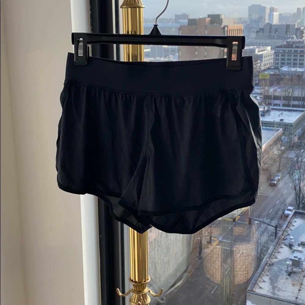 North Face Running Shorts, size small